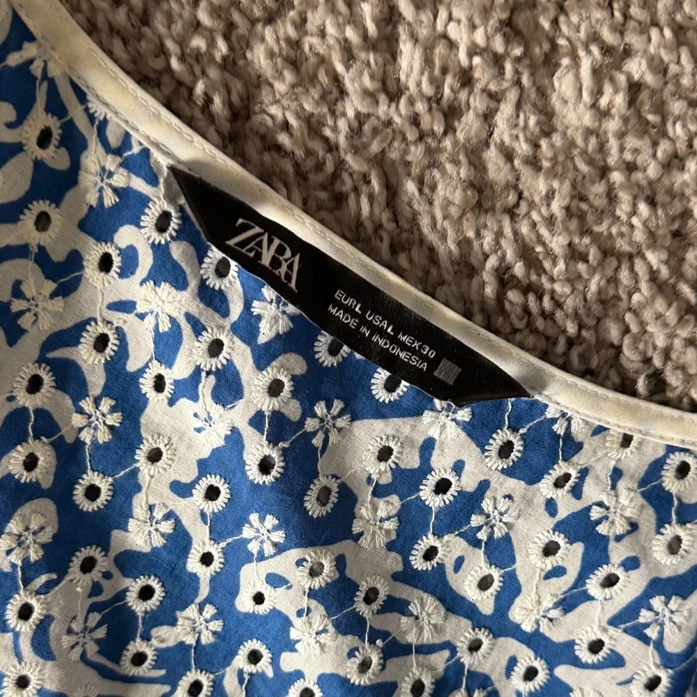 Blue and White Floral Smocked Cropped Waist Women's Top